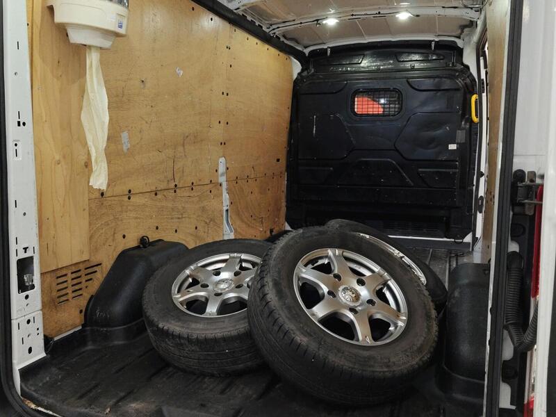 Ford Transit vaihtoauto