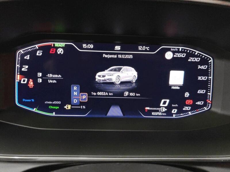 SEAT Leon Sportstourer vaihtoauto