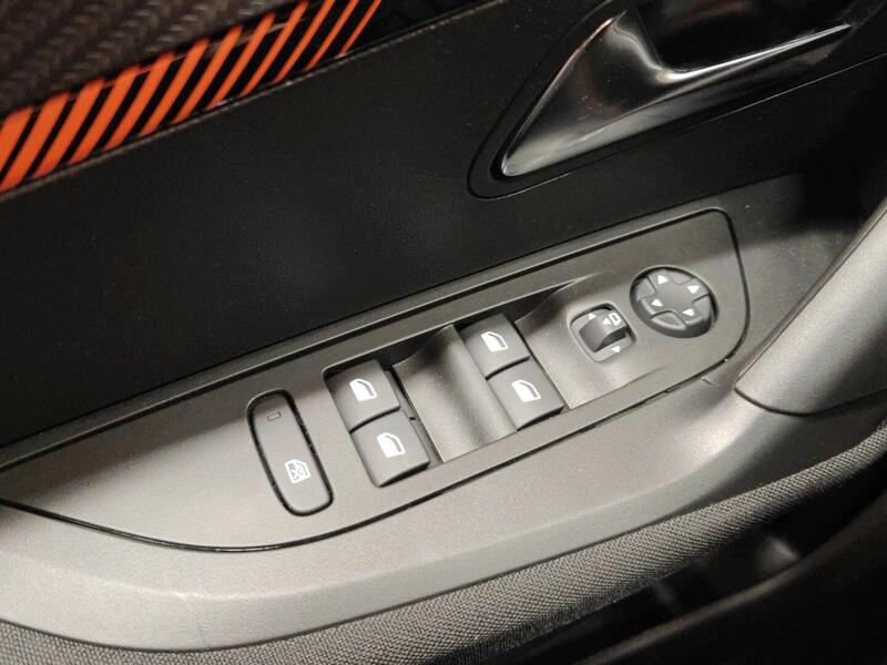 Peugeot 2008 vaihtoauto