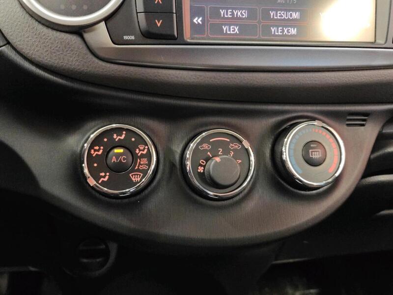 Toyota Yaris vaihtoauto