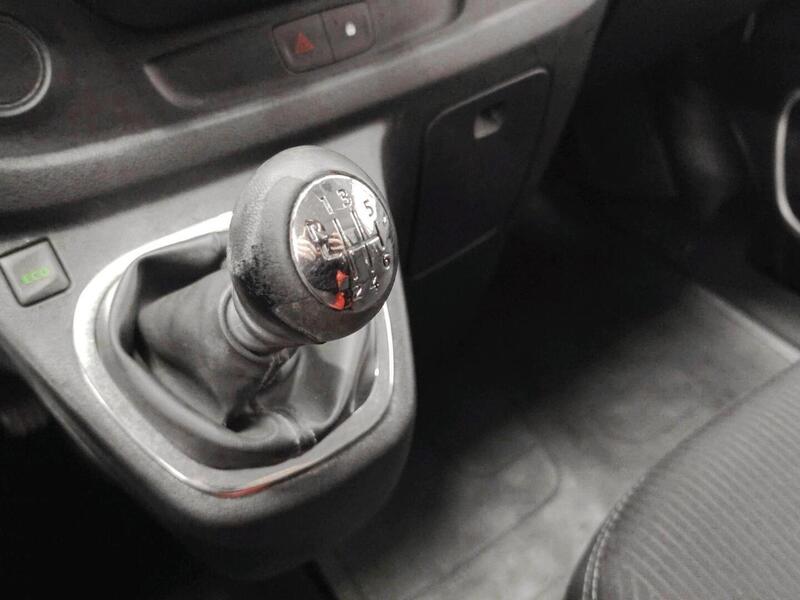 Nissan NV300 vaihtoauto