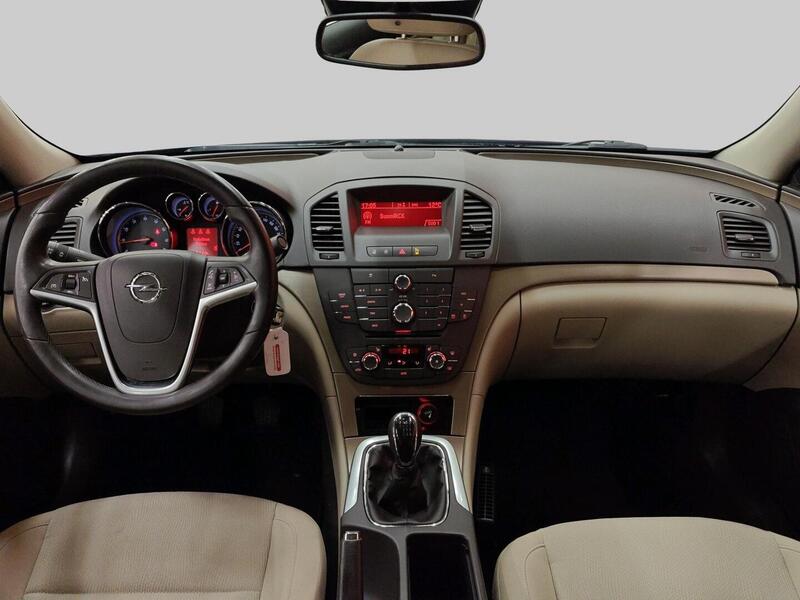 Opel Insignia vaihtoauto