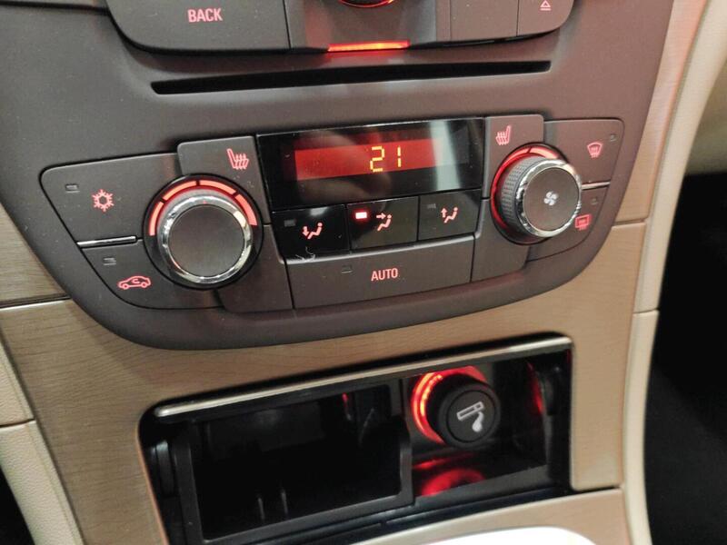 Opel Insignia vaihtoauto