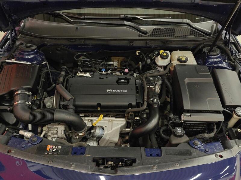 Opel Insignia vaihtoauto