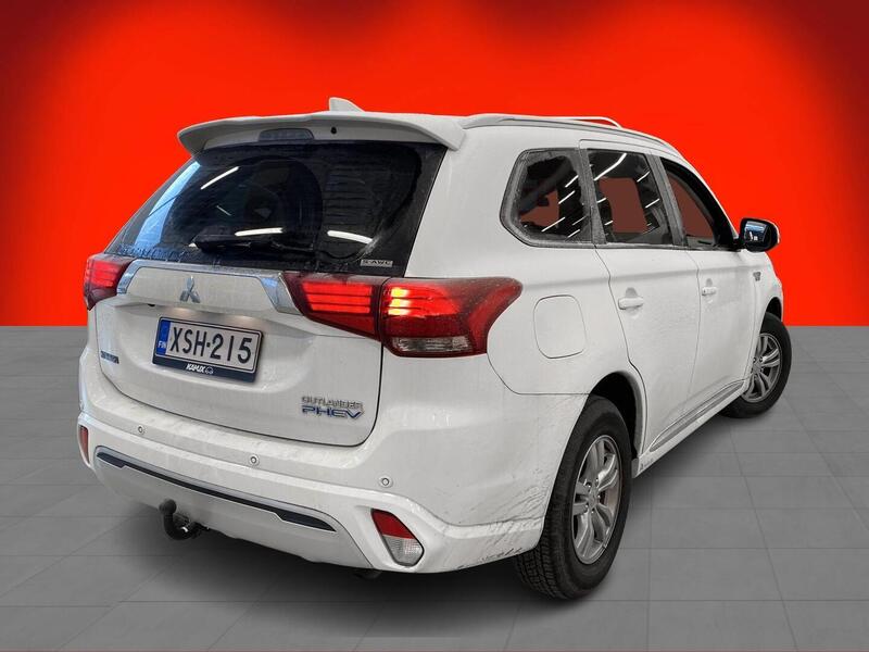 Mitsubishi Outlander PHEV vaihtoauto