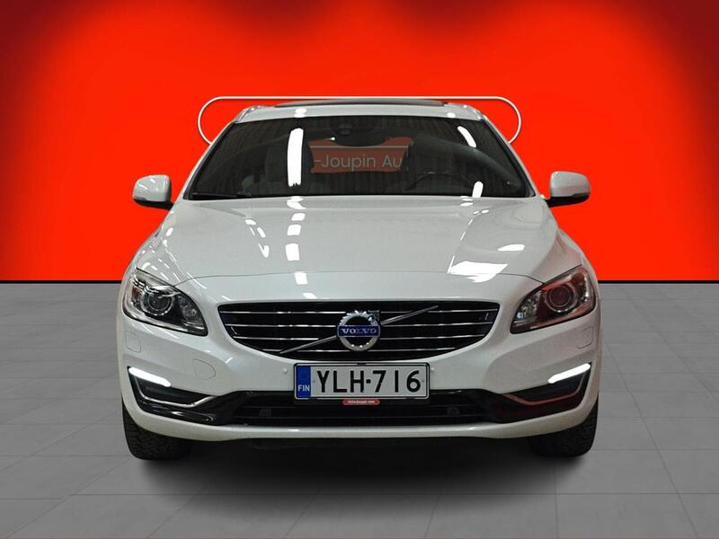 Volvo V60 vaihtoauto