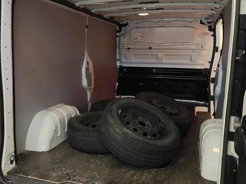 Renault Trafic vaihtoauto