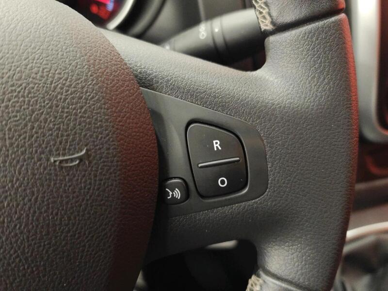 Renault Trafic vaihtoauto