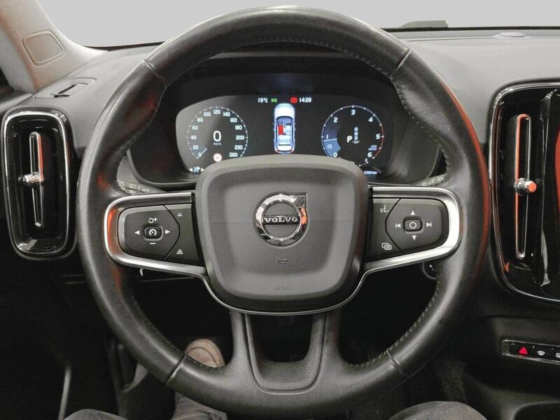 Volvo XC40 vaihtoauto