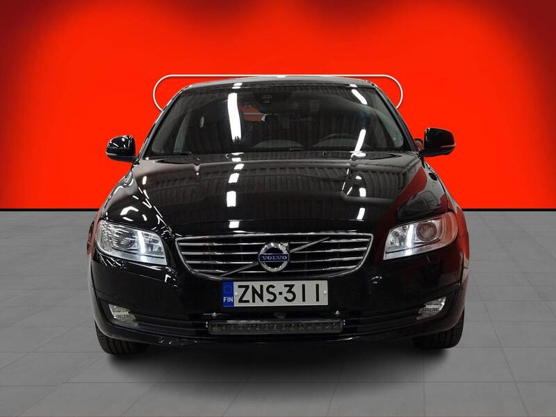 Volvo V70 vaihtoauto