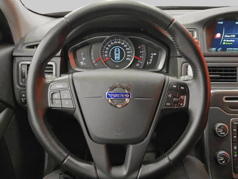 Volvo V70 vaihtoauto