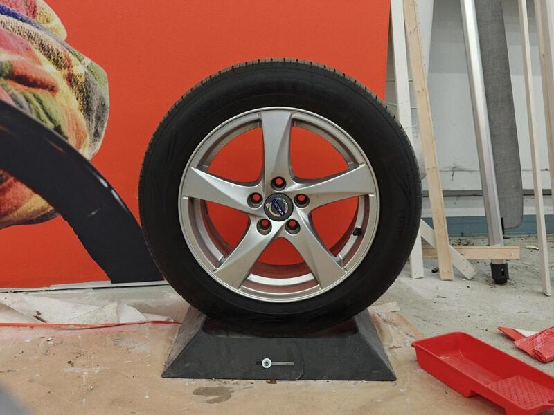 Volvo V70 vaihtoauto