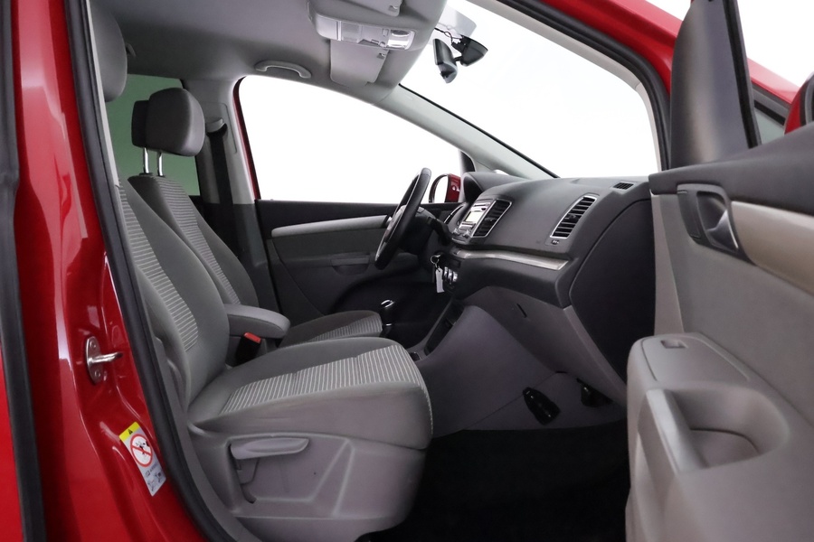 SEAT Alhambra vaihtoauto