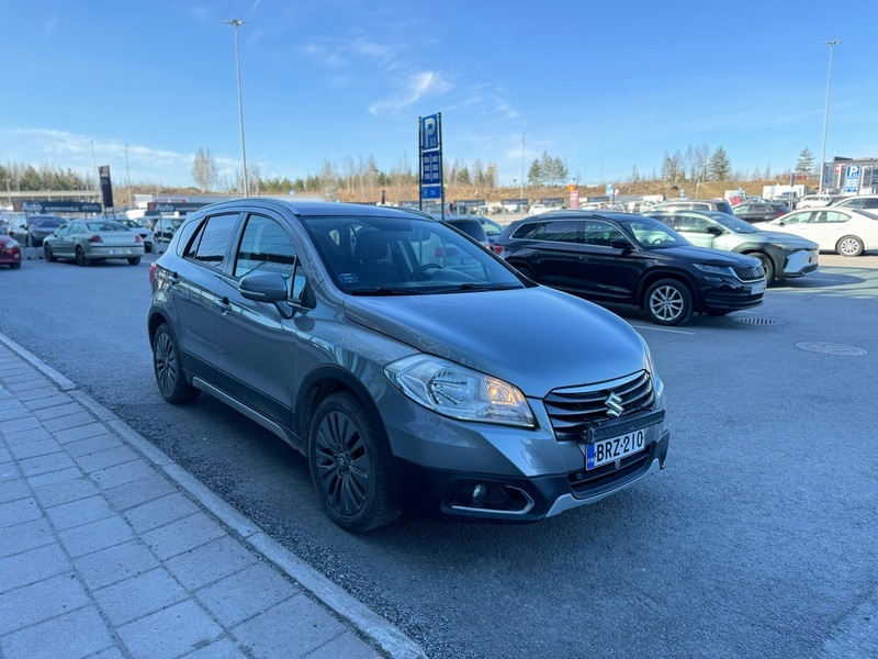 Suzuki SX4 S-CROSS vaihtoauto