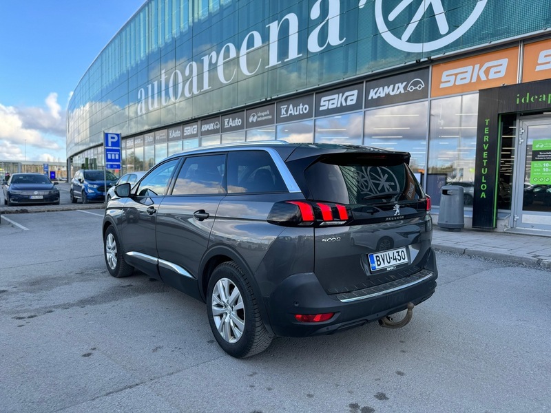 Peugeot 5008 vaihtoauto