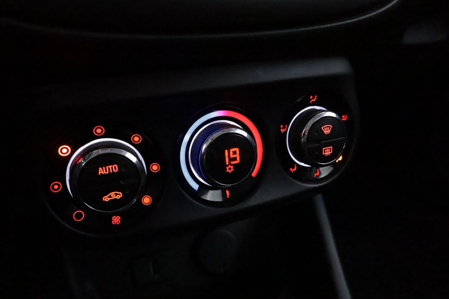 Opel Corsa vaihtoauto