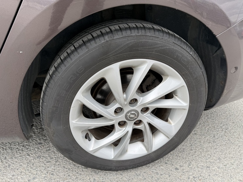 Opel Astra vaihtoauto