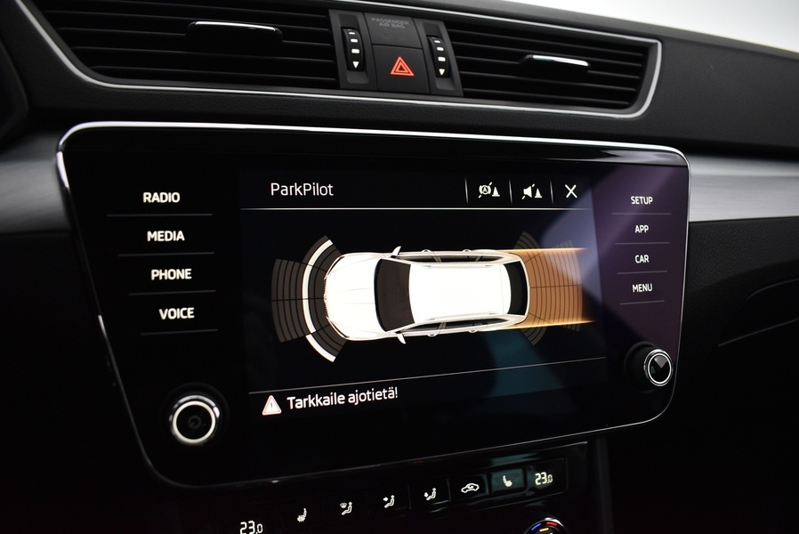 Skoda Superb vaihtoauto