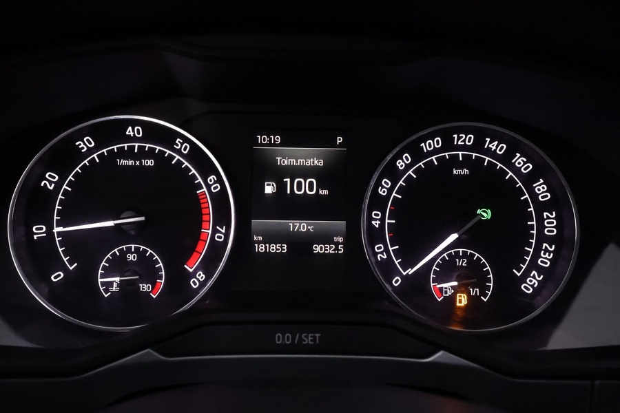 Skoda Superb vaihtoauto