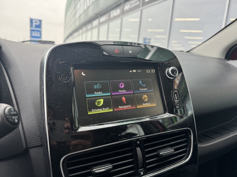 Renault Clio vaihtoauto