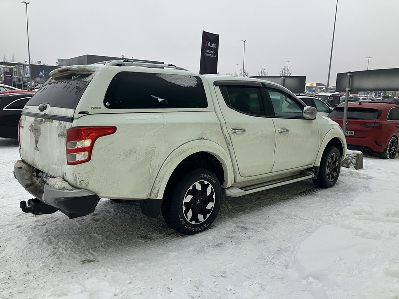 Mitsubishi L200 vaihtoauto