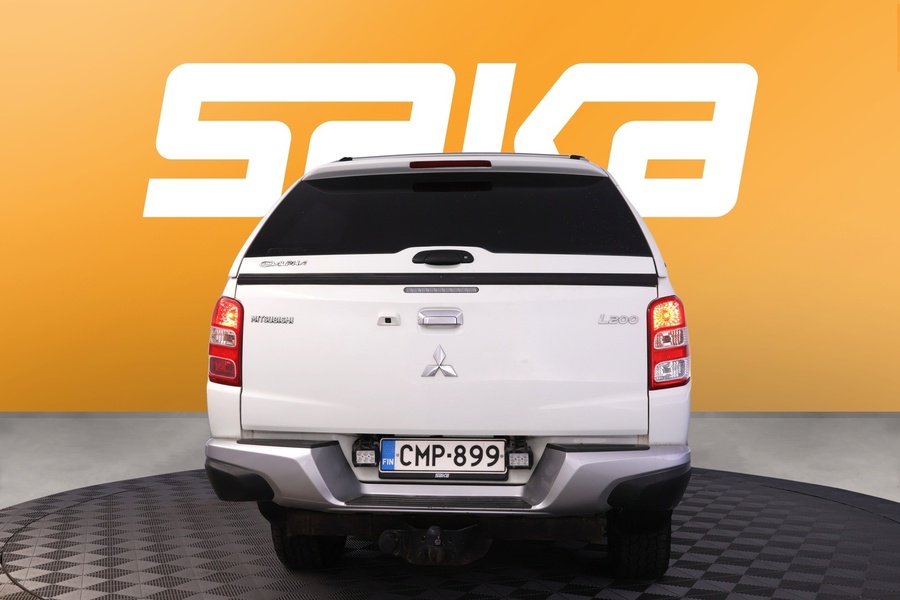 Mitsubishi L200 vaihtoauto