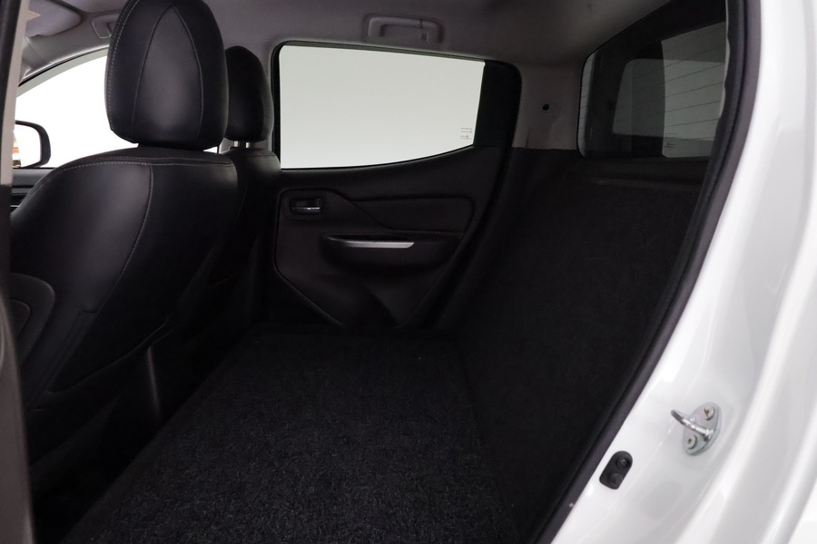 Mitsubishi L200 vaihtoauto