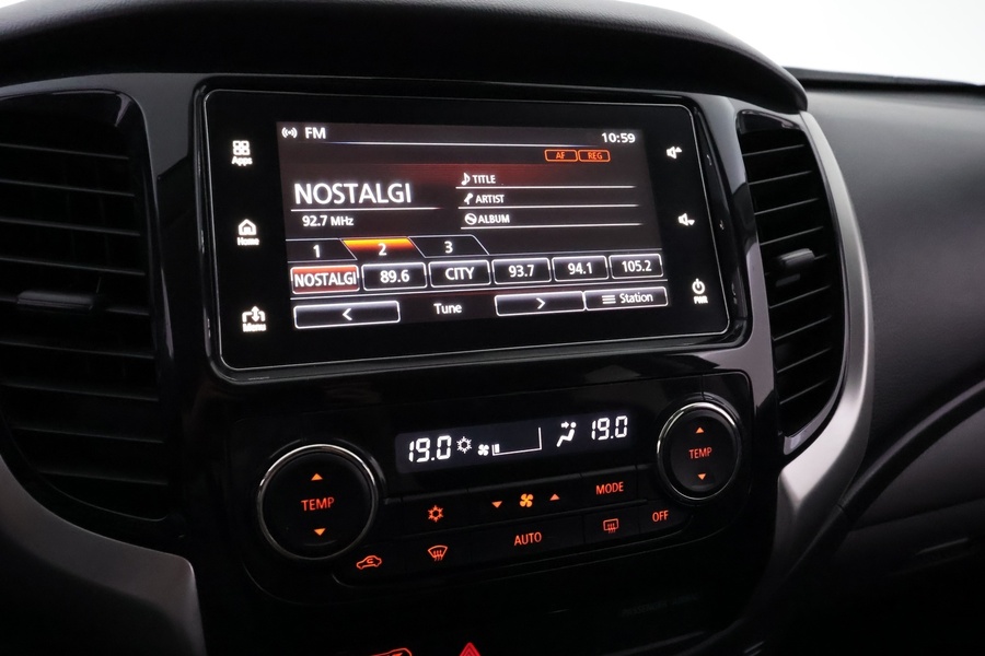 Mitsubishi L200 vaihtoauto