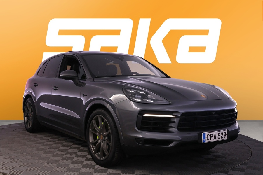 Porsche Cayenne vaihtoauto