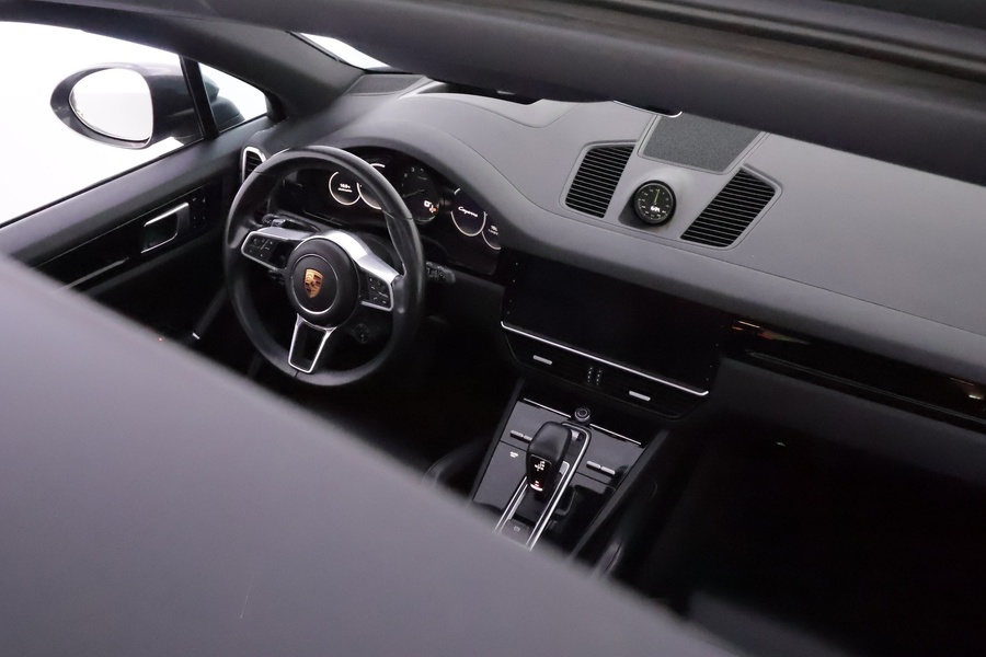 Porsche Cayenne vaihtoauto