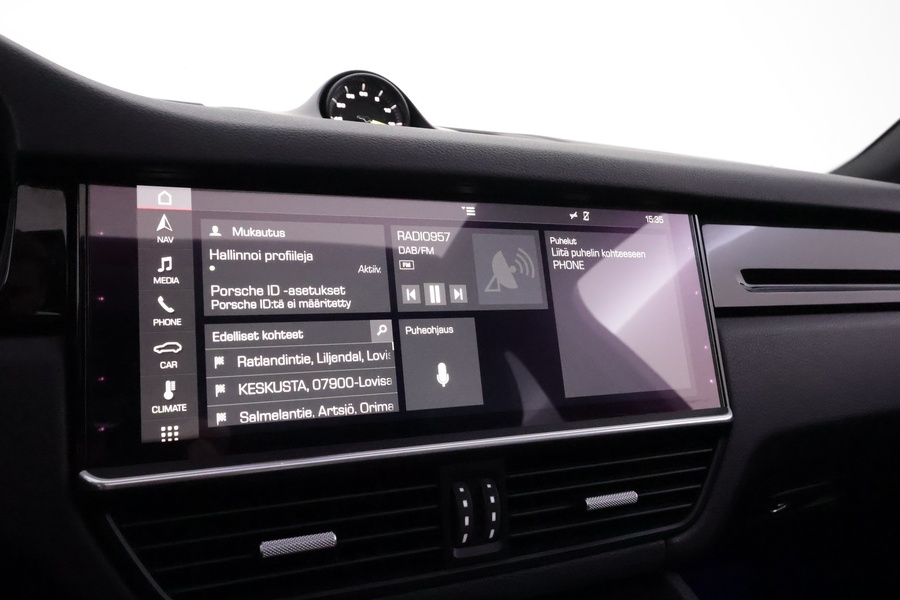 Porsche Cayenne vaihtoauto