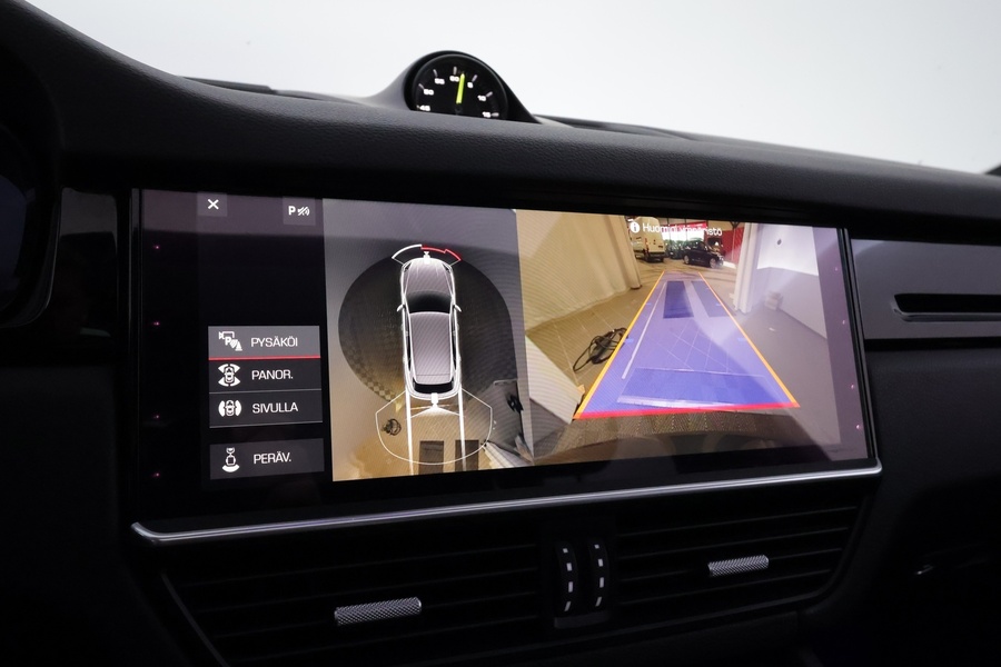 Porsche Cayenne vaihtoauto