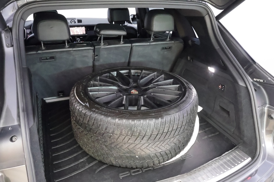 Porsche Cayenne vaihtoauto