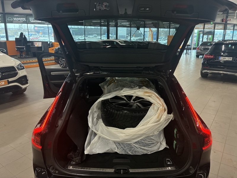 Volvo V90 vaihtoauto