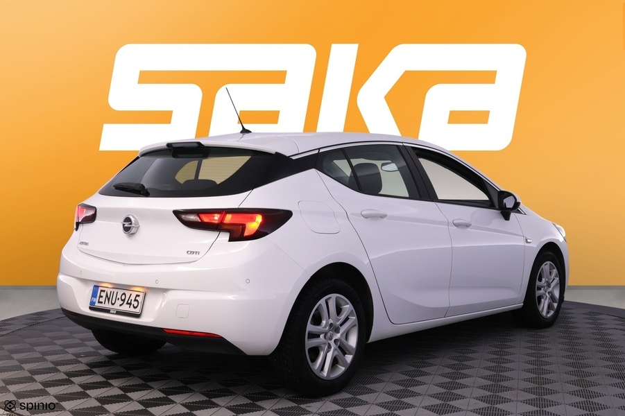 Opel Astra vaihtoauto