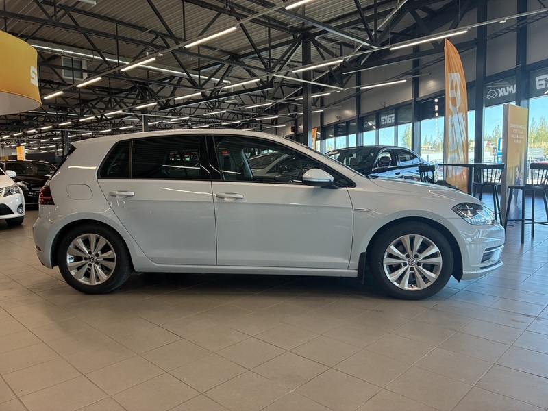 Volkswagen Golf vaihtoauto