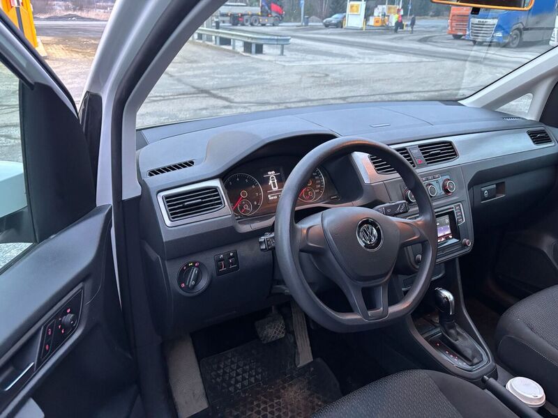 Volkswagen Caddy Maxi vaihtoauto