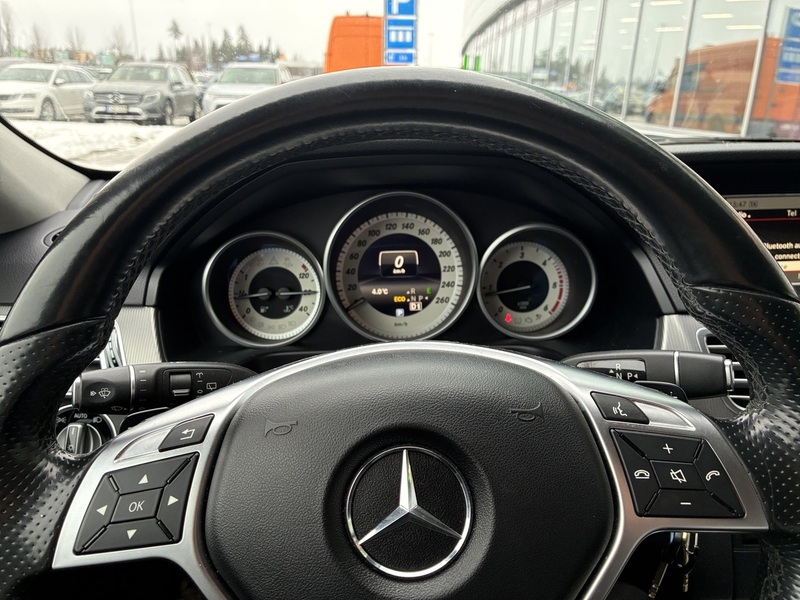 Mercedes-Benz E vaihtoauto