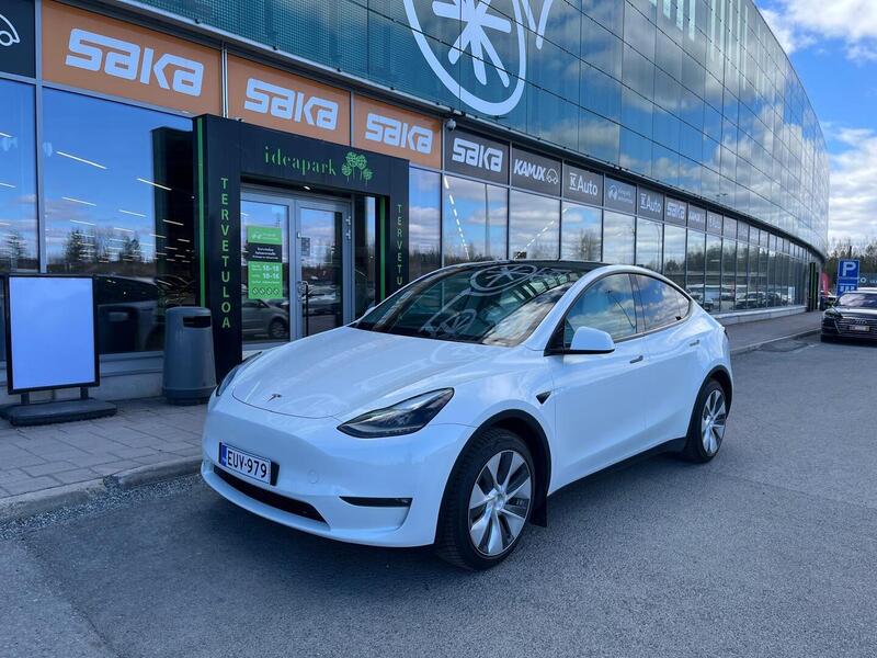 Tesla Model Y vaihtoauto
