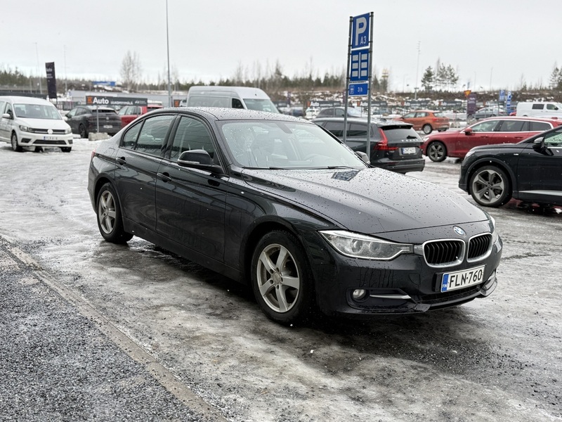 BMW 320 vaihtoauto