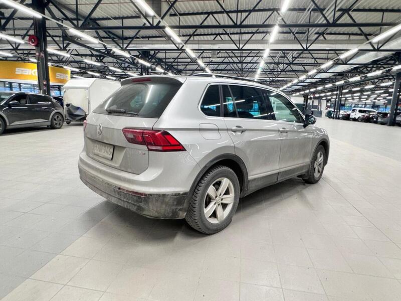 Volkswagen Tiguan vaihtoauto