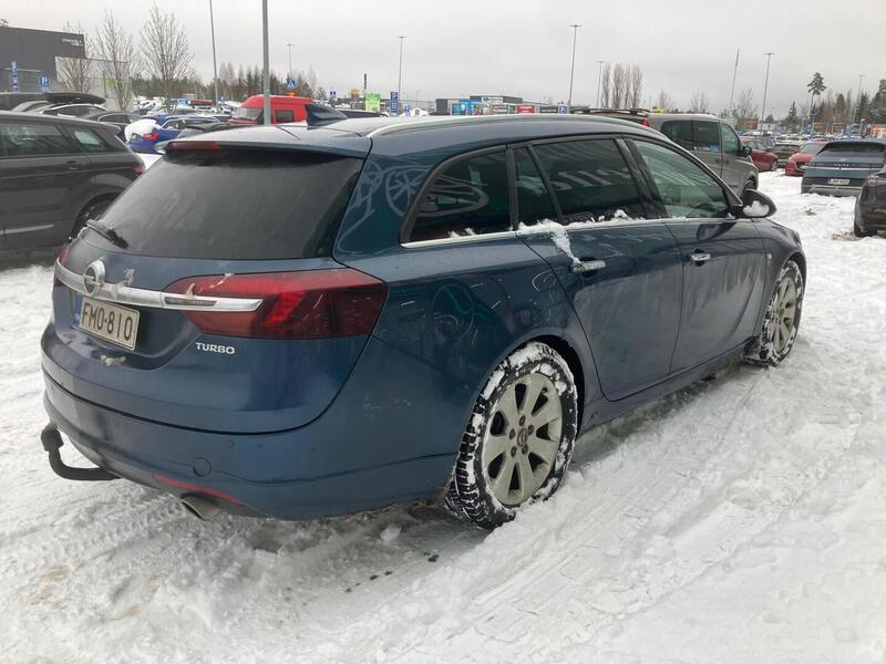 Opel Insignia vaihtoauto