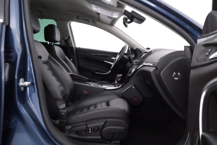 Opel Insignia vaihtoauto