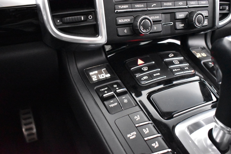 Porsche Cayenne vaihtoauto