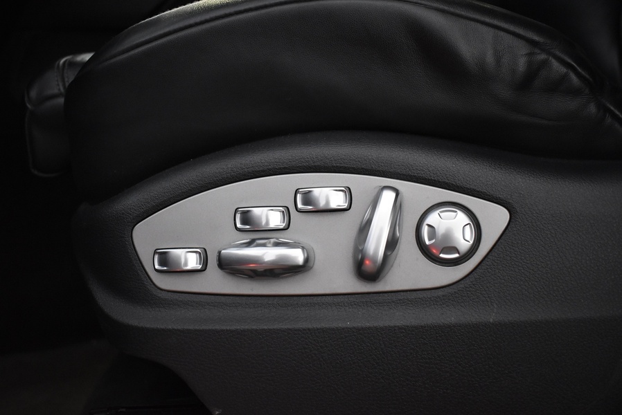 Porsche Cayenne vaihtoauto