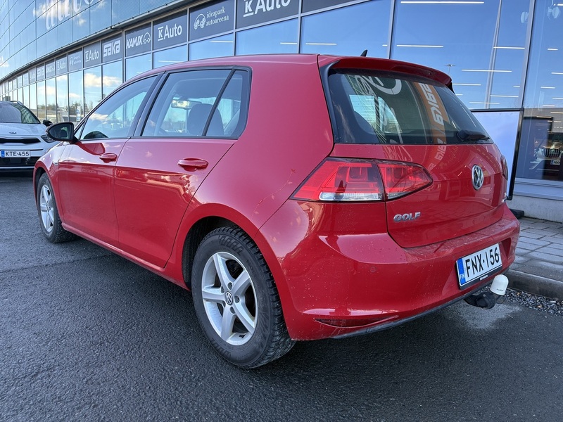 Volkswagen Golf vaihtoauto