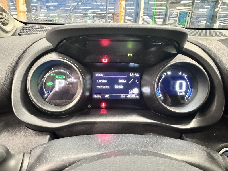 Toyota Yaris vaihtoauto