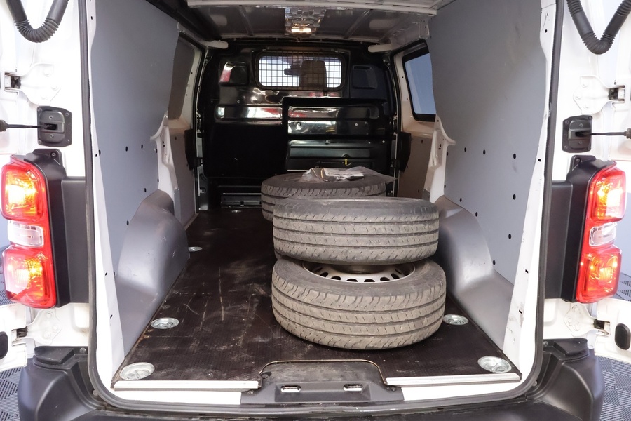 Toyota Proace vaihtoauto