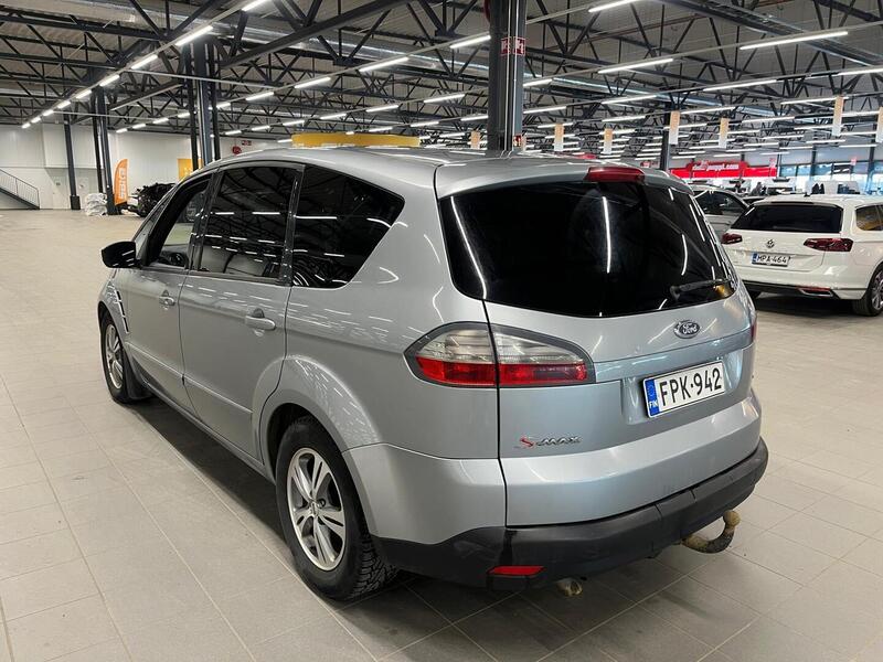Ford S-MAX vaihtoauto