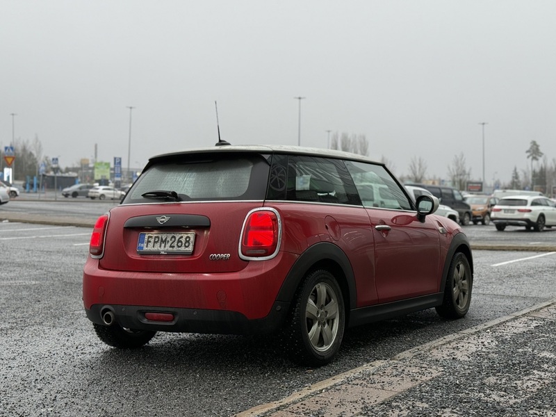 Mini Cooper vaihtoauto